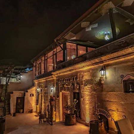 House Hotel