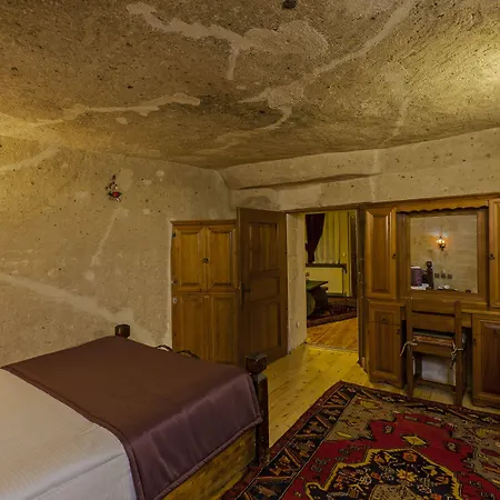 House Hotel 2*