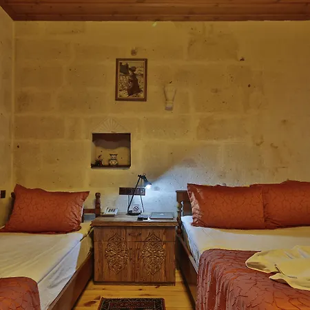 House Hotel