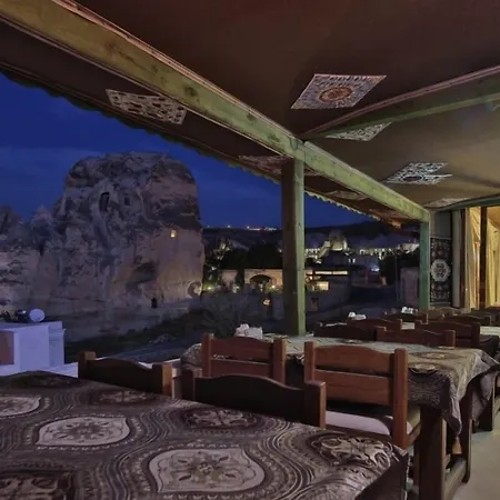 House Hotel